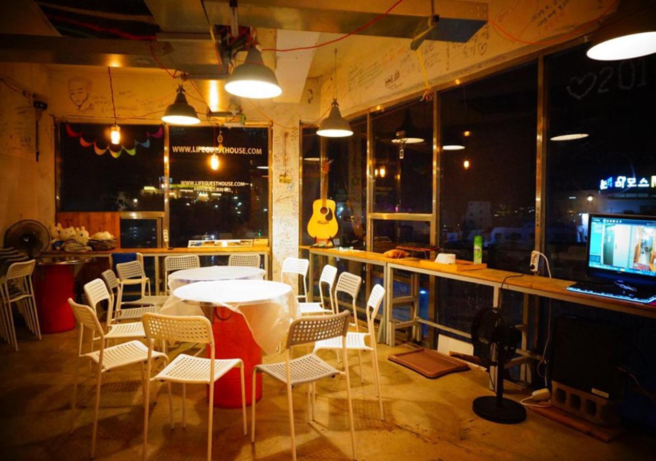 Lifeguesthouse Tongyeong Buitenkant foto