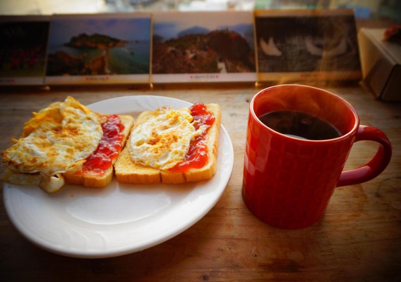 Lifeguesthouse Tongyeong Buitenkant foto